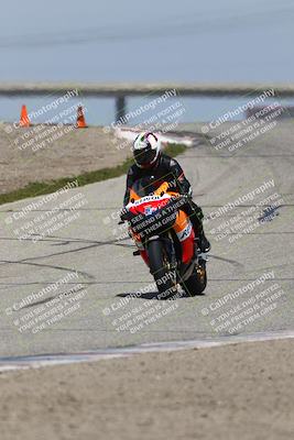 media/Mar-22-2025-TrackDaz (Sat) [[0456df0c41]]/Group B/Session 3 (Outside Grapevine)/